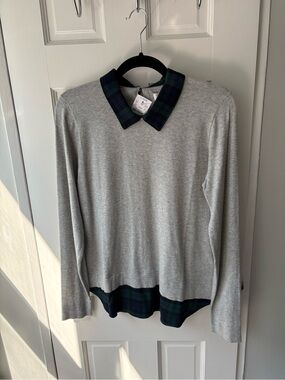 J.Crew Factory NWT Woven-Collar
Mixed-Media Sweater. Size Small.